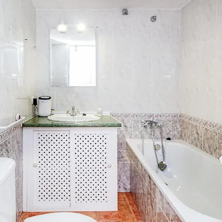3 Bedroom Awesome In Сasa de vacaciones *